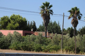 A 6 km da Porto Cesareo, la casa del carrubo Leverano